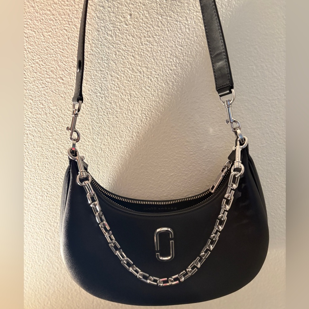 Marc Jacobs Curve Black Shoulder Bag with Silver Chain